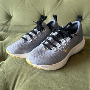 Nike React Escape RN Flyknit Gray Gold Running Shoes